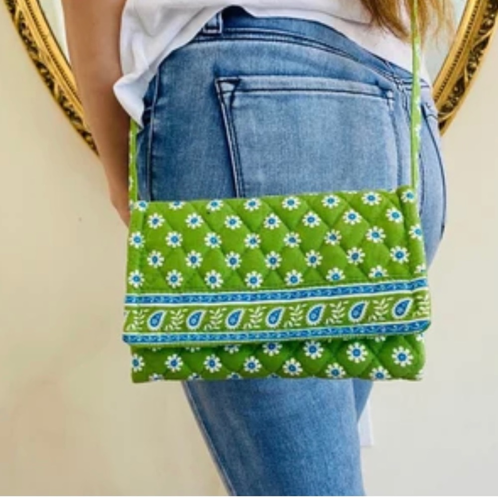 Vera Bradley quilted purse organizer crossbody bag